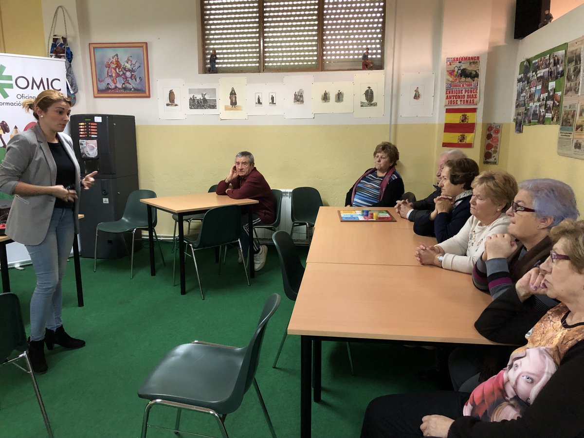 Hoy iniciamos en la Asociación de Mayores “El Tormes” la campaña "Gracias, no queremos nada" para informar sobre los peligros y los derechos de los ciudadanos en las ventas a domicilio. #OmicSalamanca