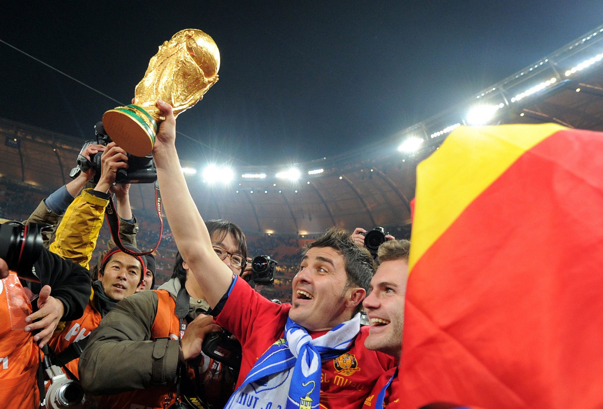 Happy birthday to La Liga & La Roja legend David Villa  What hasn\t he won? 