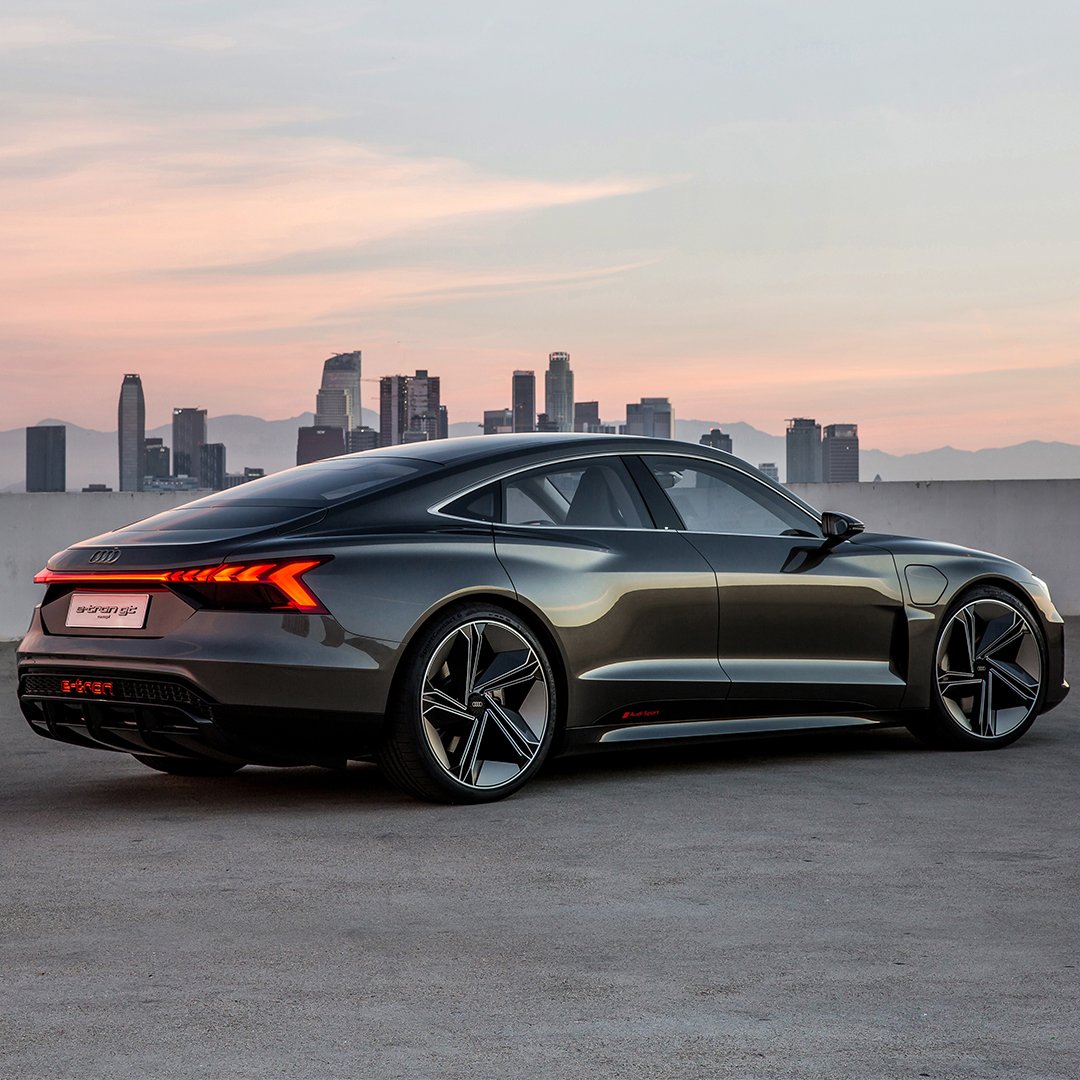 AudiUK's tweet image. With a combination of aerodynamic design, sustainability and sports car performance the new #Audi e-tron GT is the future of electric driving.