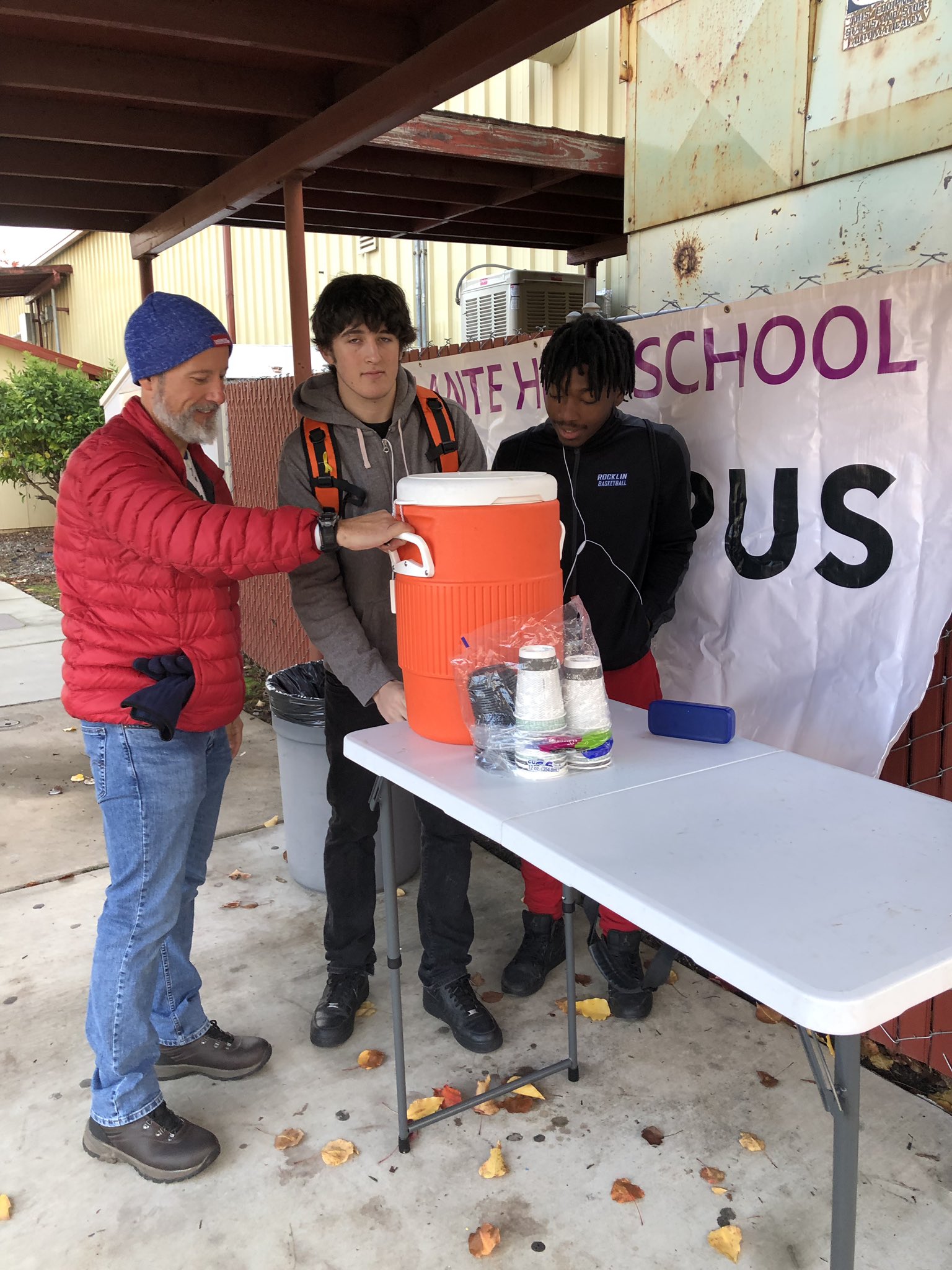 Adelante High School on Twitter "Hot chocolate and CampusLife are a great way to begin Monday