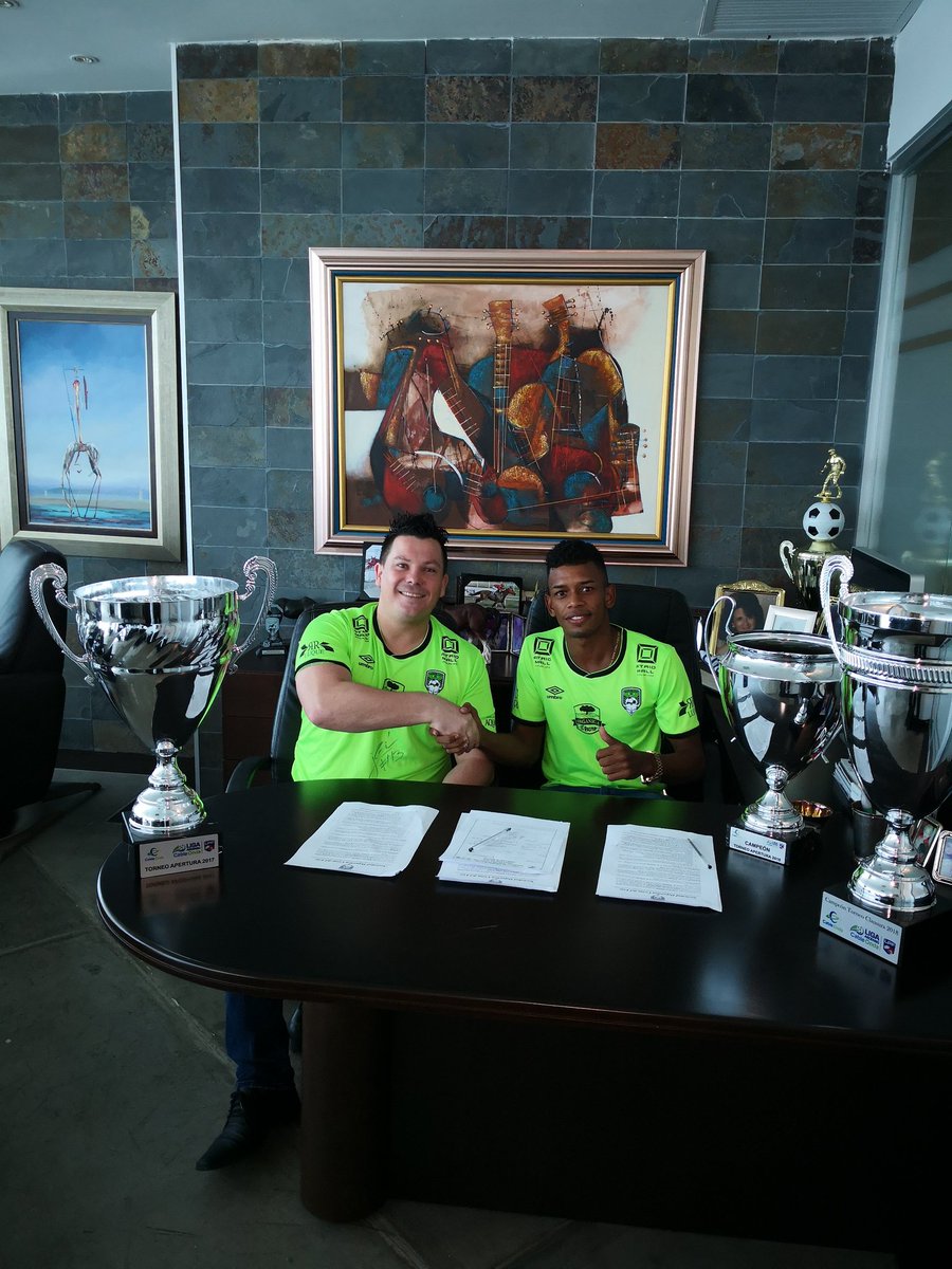 Seguiré soñando,trabajando y con mucha Fe, que vamos conseguir nuestra 1°🏆.

Es un honor para mí persona, anunciar el Mvp de la <a href="/LPFpanama/">LPF TIGO</a>
2018.
Bienvenido Edson Samms, es un honor tenerlo en @costadelestefc.

Seguiremos trabajando 💪💚💪💚.