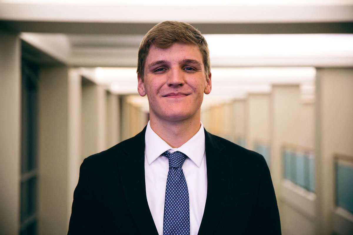 HeiderSenate's tweet photo. This week our #MemberMonday is highlighting John Riley! John is a sophomore from Lee's Summit, MO. John hopes to become a financial advisor someday after getting a degree in Finance. One of his favorite things about being in the senate is meeting new people during business bites! https://t.co/Bry2sQ0vUg