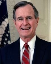 ElmerPalaceSE25's tweet photo. On This Day In 1989 the Soviet President Mikhail Gorbachev & the US President George H.W. Bush declare that the Cold War is over. #OnThisDay #SovietUnion #USA #MikailGorbachev #GeorgeHWBush #Declaration #ColdWarIsOver https://t.co/aNLLyXWsMJ