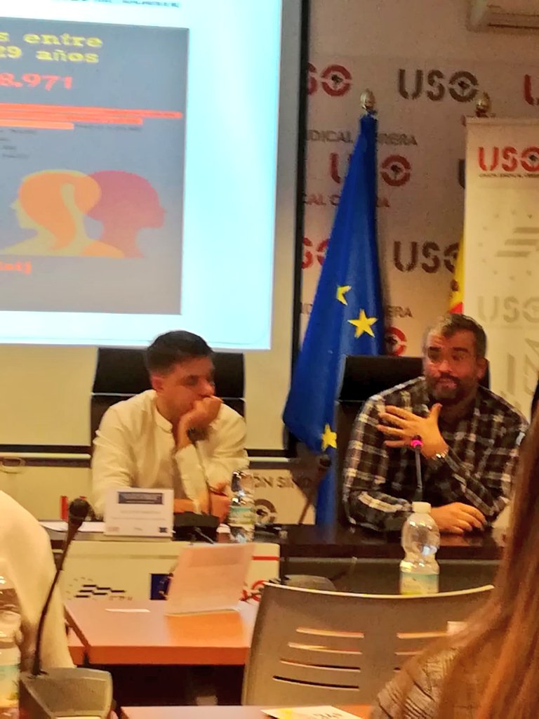 JuventudUSO's tweet photo. Situación sociolaboral de la juventud en #Portugal #Bulgaria y #España con intervenciones de #FIDESTRA @Podkrepavarna e @InjuveSpain en #SeminarioEZA #USO https://t.co/Y679AqBA0S