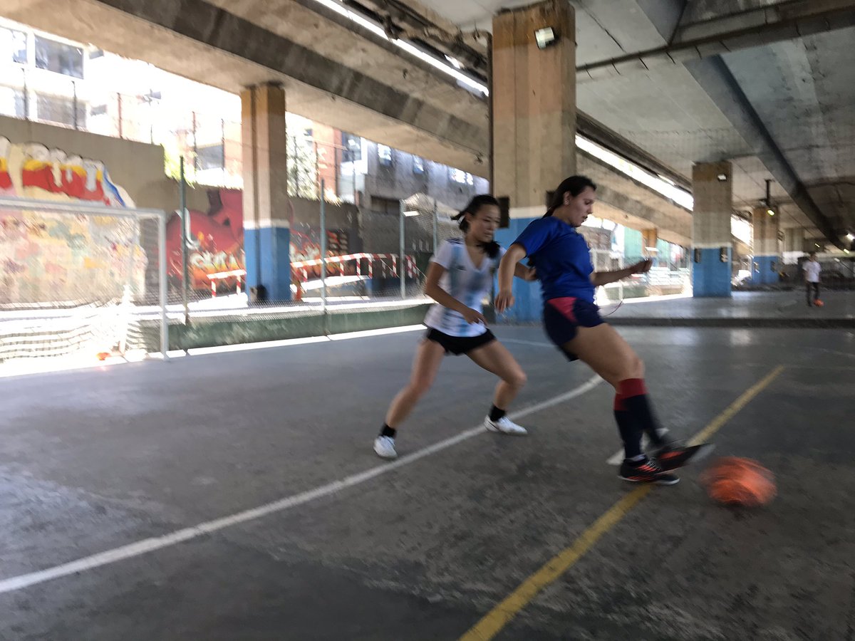 Centro de futsal Vaporaki tweet media