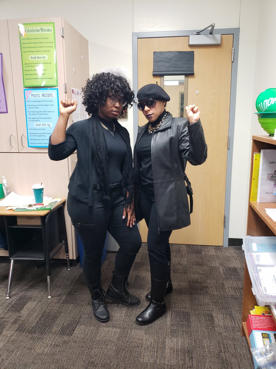 DericaTurner's tweet photo. It's the 70th Day of School, so it's only right that the "REVOLUTION be televised!" #70thDay #LakeRidgeNation #LRENoFinishLine https://t.co/MU7eKHNmU7