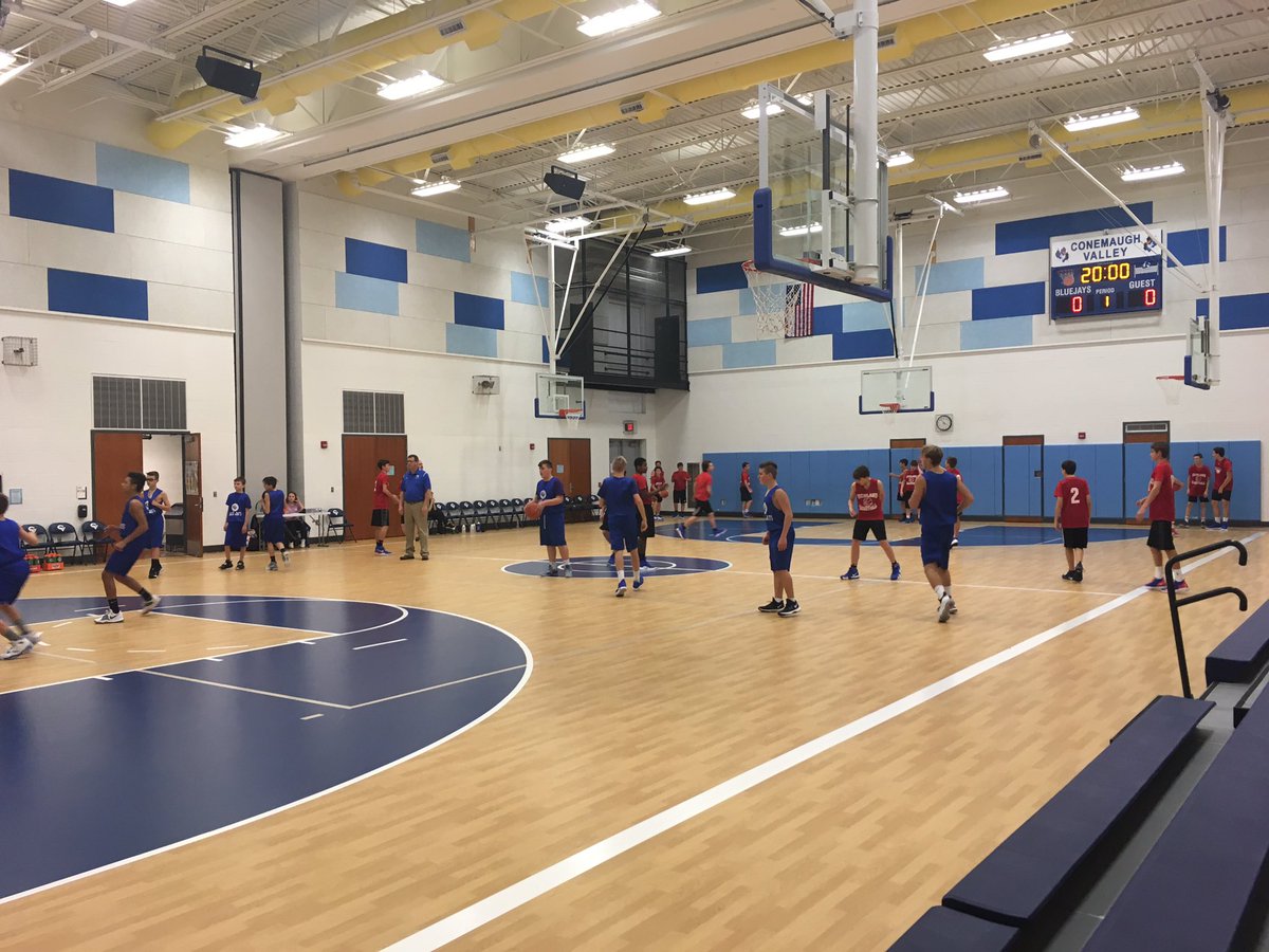 ConValleySD's tweet photo. Jr. High Basketball preparing for the season. https://t.co/CtfN74ici9