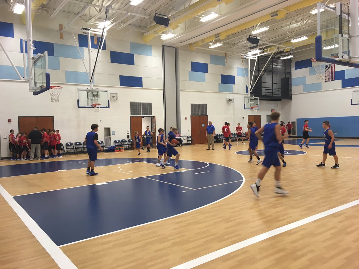 ConValleySD's tweet photo. Jr. High Basketball preparing for the season. https://t.co/CtfN74ici9