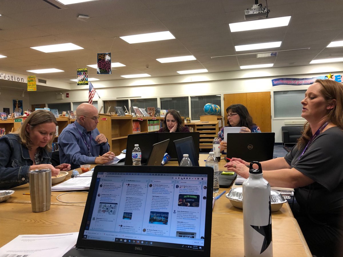 teach_learn_20's tweet photo. We love our exit tickets!! #esd20learns https://t.co/20qbHzaxUQ