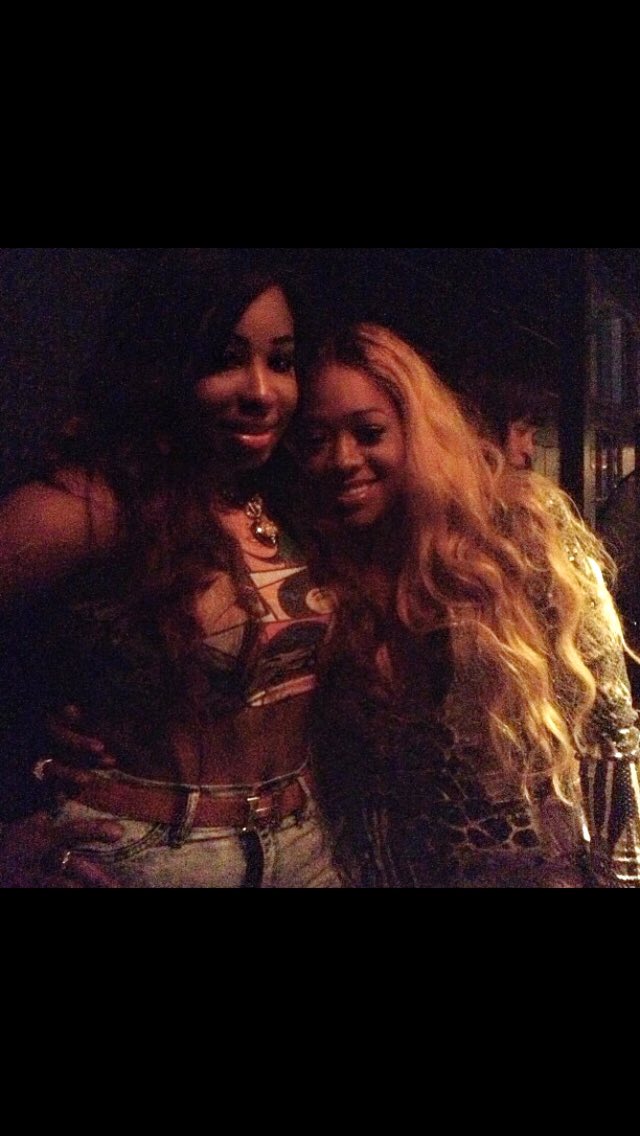 CorlissKaysWay's tweet photo. Happy bday Trin Bean @trinarockstarr, it’s our season... enjoy your day, time to turn up up Sag style... It’s our season 😝♐️🤩 ... #sagittariusseason #sagsisters #slaybyKay #trina #itsthebaddest https://t.co/0hnTgwDhwU