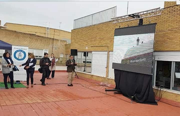 Os contamos la colocación de nuestra primera piedra, pero no queremos dejar de agradecer a @sonopolo_ habernos cedido la pantalla led y equipo de sonido que dieron tanta brillantez al acto de <a href="/laazoteaazul/">Azotea Azul</a> en el <a href="/hospitaluvrocio/">Hospital Universitario Virgen del Rocío</a> ¡¡Un trabajo más que profesional! ¡Gracias!