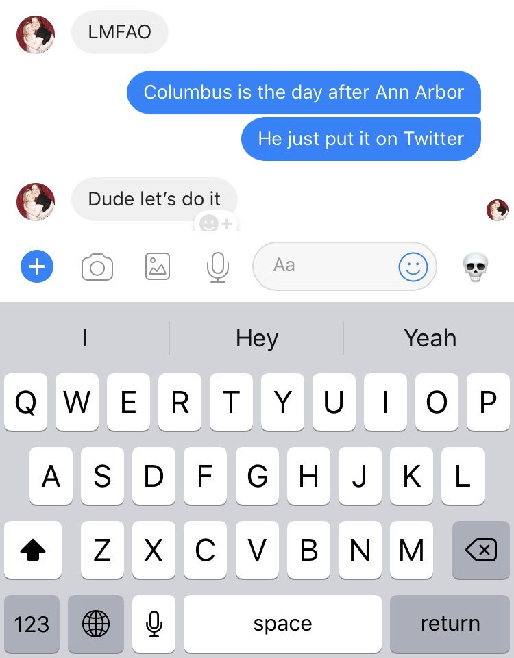 twiddlinthumbs_'s tweet photo. @PeaceLoveAis and I are ALREADY planning to see @aaroncarter again. I’ve been waiting for these dates to drop. Ann Arbor and Columbus lets goooooo 💋🙌🏻 #ImAllAboutYou #LØVE https://t.co/7ZwGPw9bWe