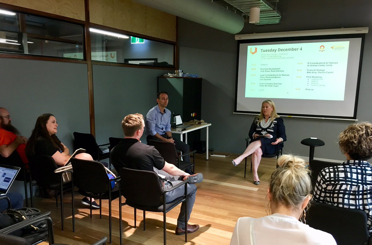 Unearthed_S's tweet photo. A huge thank you to @JodyRowe16 for sharing tailored #resources industry #B2B #BusinessDevelopment advice with each of the @Unearthed_S #Accelerator #startups this morning @RiverCityLabs https://t.co/zqK8scamhm