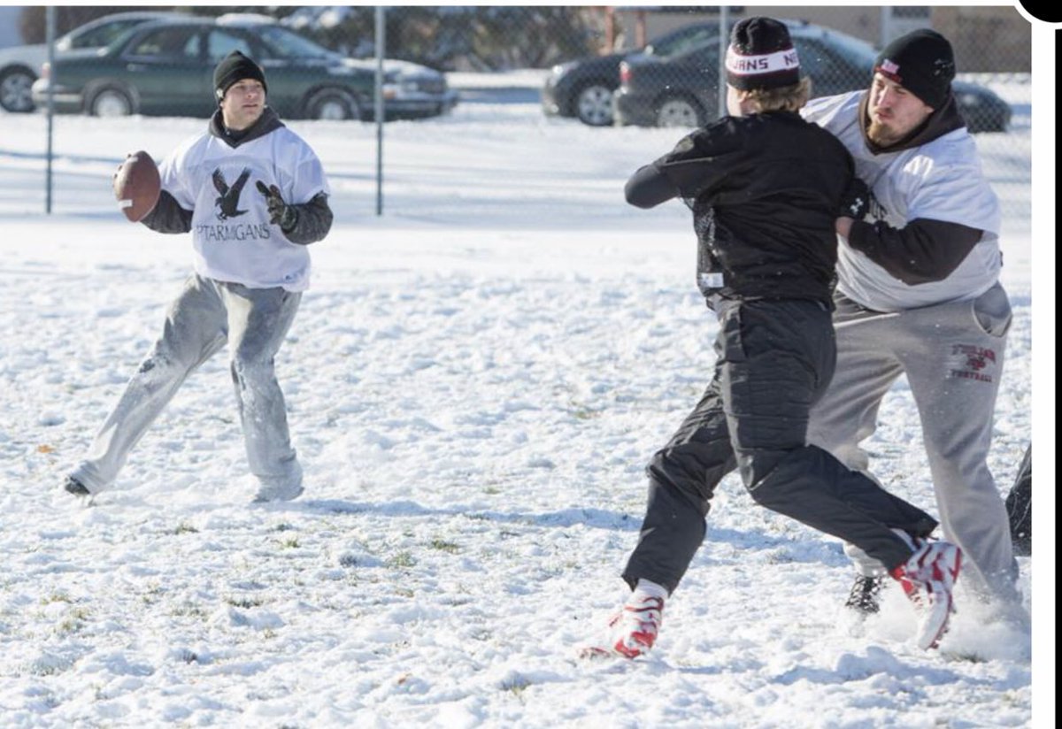 new_sno's tweet photo. 27 days until Sno-Bowl. Throwback to games several years ago. Chad Skluzacek looks downfield as Tony Beranek blocks Mike Jirik. Neil Fischer makes a cut off of a double team by Al Weeman and Alex Mitchel. https://t.co/ei2CuwBjkL