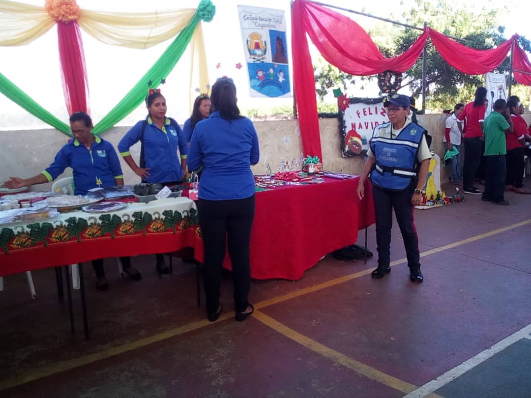 POLICIA DE PEÑALVER tweet media