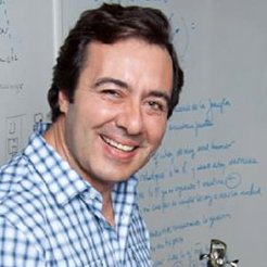 Latin_SF's tweet photo. Dear friends,
Last week we created our Advisory Board and we're delighted to have @GuilleBodnar as our esteemed member with expertise in #strategy and #technologicalinnovation! Guillermo is currently the CTO at prestigious tech company @Globant.
Welcome to #LatinSF Guillermo! https://t.co/cpXnd8aBlu