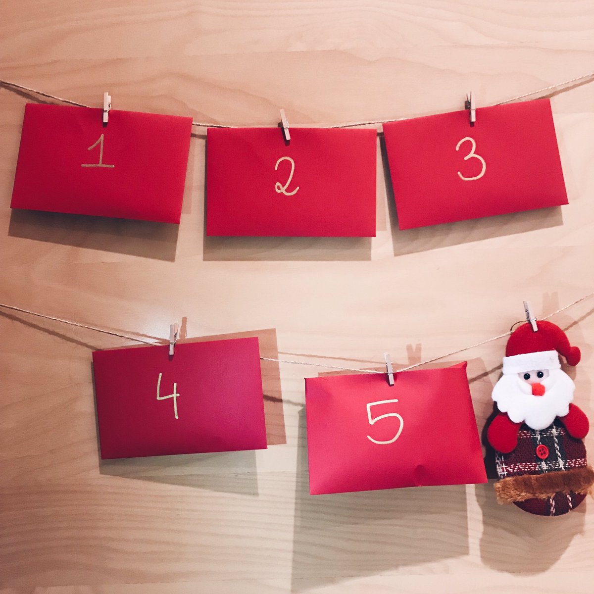 helas_comp's tweet photo. Para participar en nuestro sorteo #2 sorpresa de navidad👇
1. Síguenos a @helas_comp
2. Dale "Like" i RT este post.
#sorteo #sorteoes #navidad https://t.co/HIIpVyWHoA
