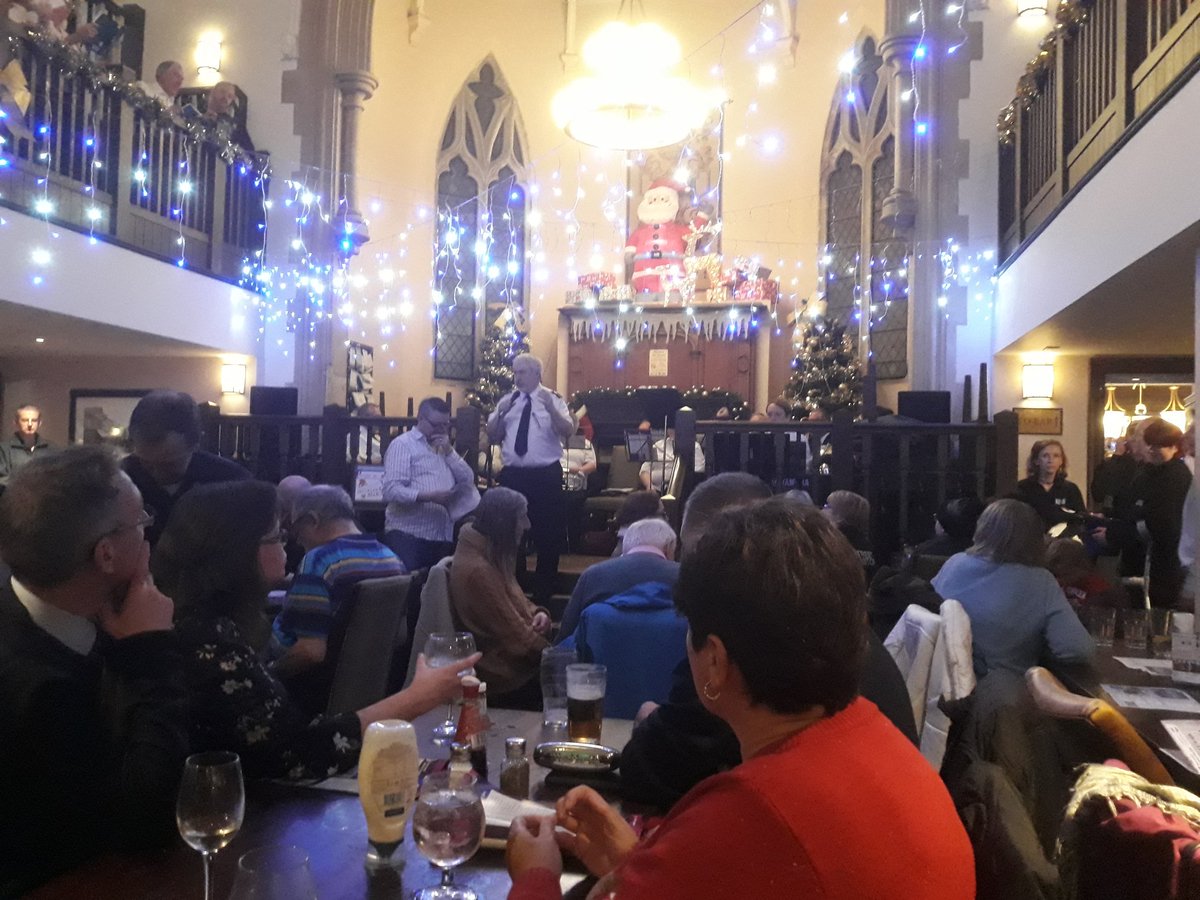 Man in the Moon carols 🎵🎶 with <a href="/newportchurchiw/">CongregationalChurch</a> <a href="/ctriow/">Church on Roundabout</a> <a href="/Newportchurches/">Newport Churches IOW</a> <a href="/iowstreetpastor/">IOW Street Pastors</a>