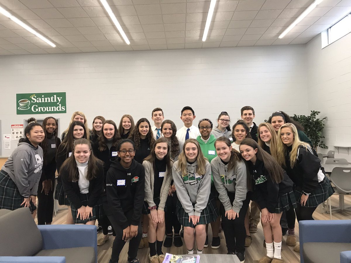 YESLEADS's tweet photo. We had so much fun at our Seton Catholic Central HS Launch Training today! 🎉 #YESLEADS #LEADersrock https://t.co/VBUshcw5cA