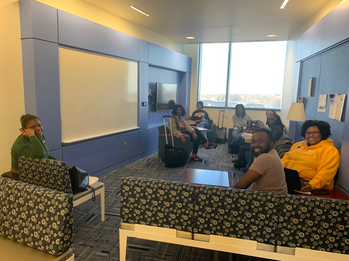 CoppinStateUniv's tweet image. Class of '19 #nursingstudents⁩ are getting ready for the HESI exam. What better place to study than in our Collaboration Area within the Science &amp;amp; Technology Center? #CoppinProud ⁦@CoppinStateTech⁩ #CSUtech #HBCU