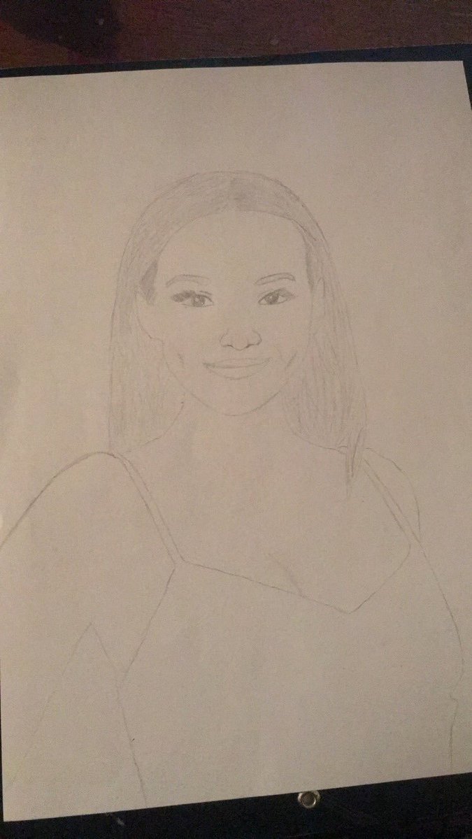 howmnythings's tweet photo. okay @DoveCameron I don’t think you’ll see my drawing but I share it, I’m sorry if he’s badly :((
I love you from the bottom of my heart babe ( sorry for my bad english ) https://t.co/V4ChgEFZTE