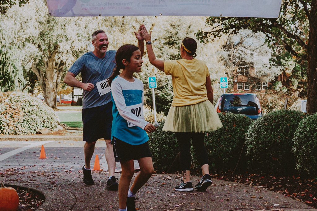 SNACKProgram's tweet image. We’ve missed you Twitter! A LOT has been going on. Check out some recent pictures from Monster Mania 2018 and our Kids CAN nutrition and education workshops!