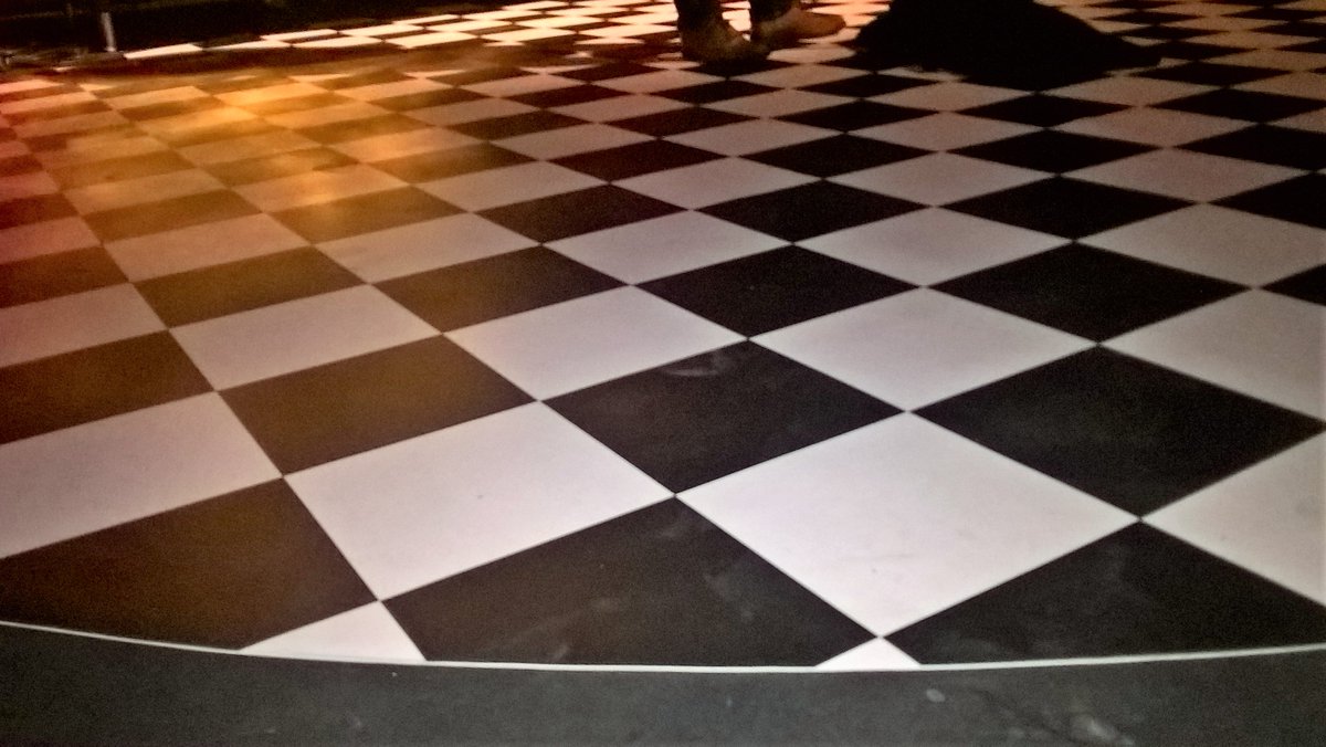 BrxHouseTheatre's tweet image. On the THIRD day of #AllNewSnowWhite the set went up in our auditorium! We love our new 50s-style floor, what do you think?