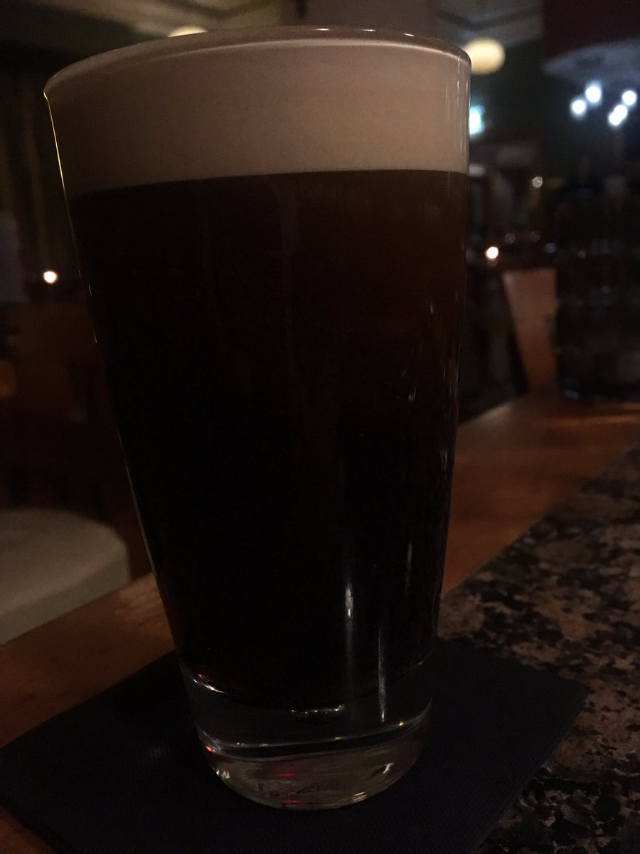 janet_t_55's tweet image. Well...we’re defo in Cork like then...
#murphys #Decemberbreak @Garryvoehotel