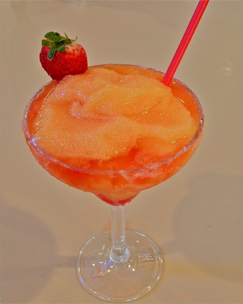 CuernavacaGrill's tweet photo. Meet your Monday maker. https://t.co/ZPctF9pmrB