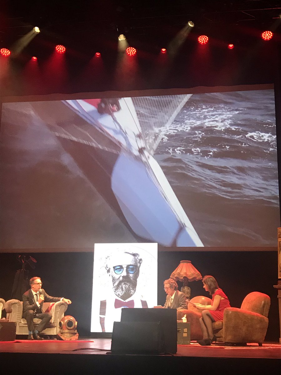 Actualgroupe's tweet photo. En direct de la 31ème édition @Prixlmage qui réunit près de 600 chefs d’entreprises et acteurs économiques des 5 départements des @paysdelaloire. #PIE2018 https://t.co/04IzafZ9Ki