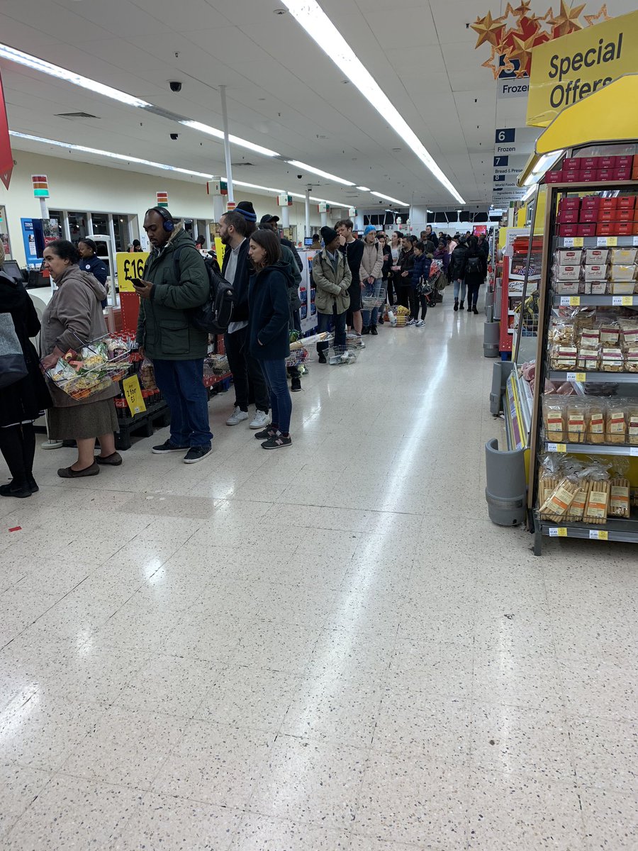 georgewatso's tweet photo. @Tesco the queues in old Kent road store today.... it gets worse every week and there’s less than 50% of checkouts open! https://t.co/8bV1Wh0520
