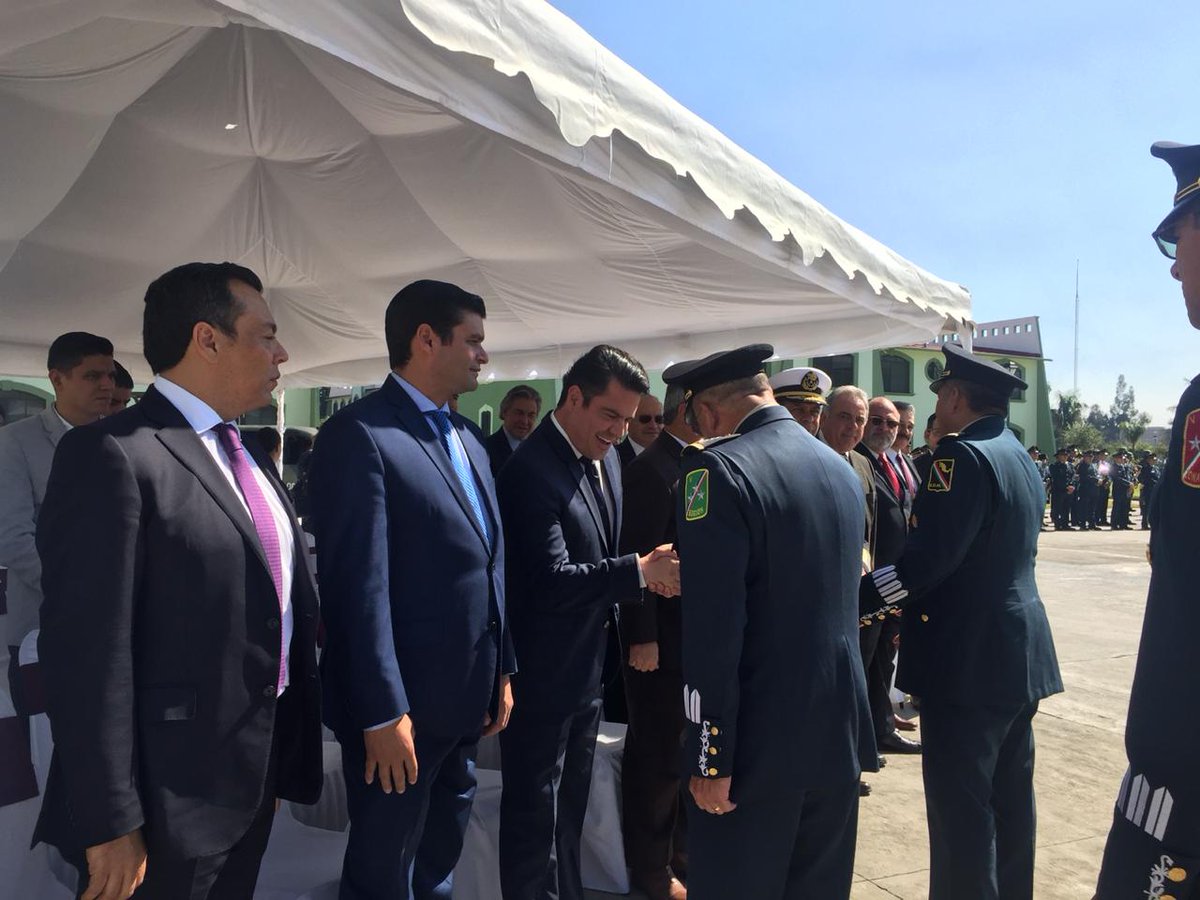Ha sido un honor ser testigo de la Toma de Protesta como Comandante de la V Región Militar al General Pedro Felipe Gurrola Ramírez, quien estoy seguro realizará sus funciones con lealtad y servicio.