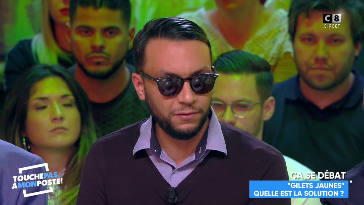 Dani est un foulard rouge, nouveau mouvement qui demande "l'arrêt immédiat des violences" et de toute forme d'intimidation #TPMP #GiletsJaunes