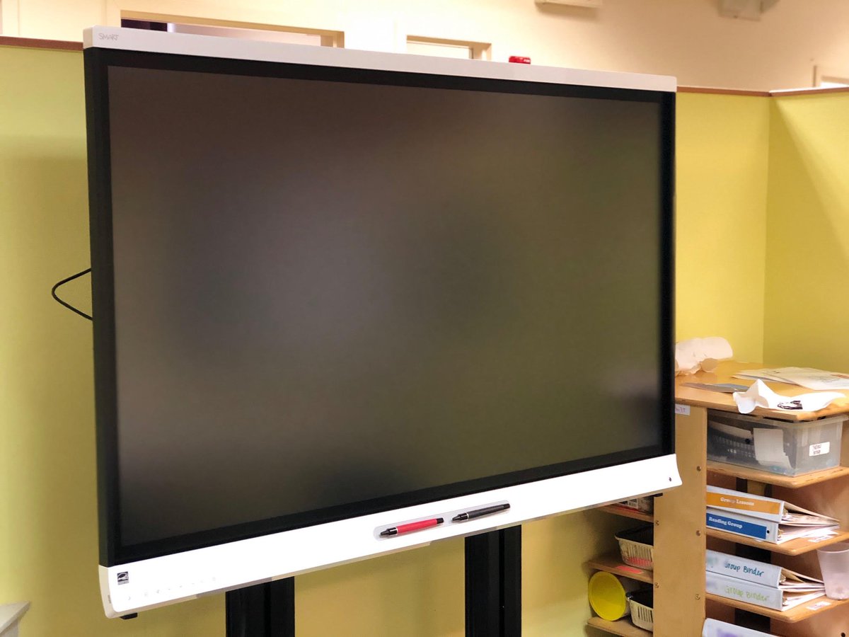 RCSLearningCtr's tweet photo. We're excited to announce the arrival of our newest piece of technology - the SMART Board MX! A special thanks to all the donors who made this possible! #Progressforallchildren https://t.co/QH31qZ4fnf