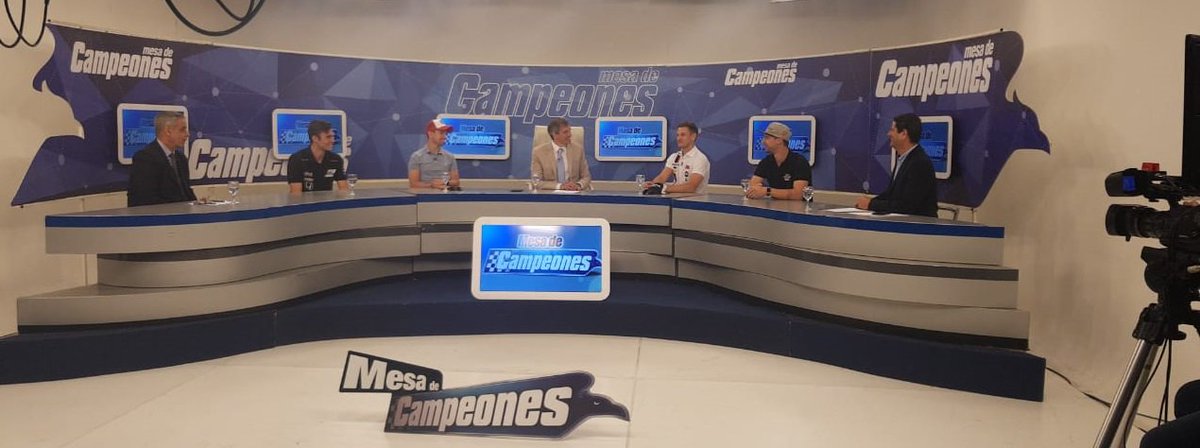 Campeonesnet's tweet photo. 📺 ¡Hoy a las 21 horas no te pierdas #MesadeCampeones por @elgarage_tv! 

Imperdible programa con @frangirolami, @bebugirolami, @gatocrusitta y @baltaleguizamon 👇
https://t.co/H8w2BKRyUe https://t.co/ZBG7YpoD7w