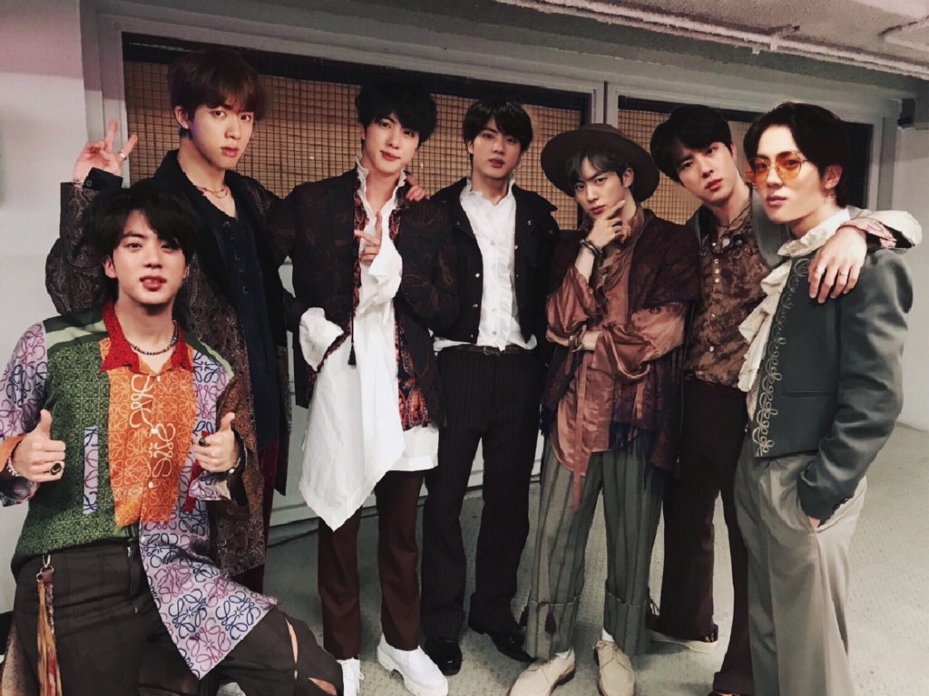 frontline97's tweet photo. Thank you to Jin and all the Armys on this bird app who make me laugh everyday π
μ§μ μκ² ν΄μ€μ κ³ λ§μμ μλ―Έ λ κ³ λ§μμ
#OurEpiphanyJin
#HappyJinDay
#μμ§μμΌγ
γ
#jinception
@BTS_twt https://t.co/MDMlTJZG3n