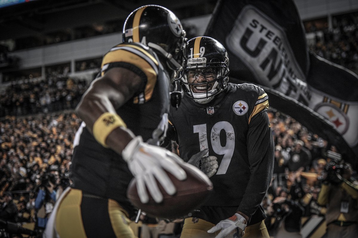 Antonio Brown and JuJu Smith-Schuster are the first #Steelers duo of 1,000-yard receivers in a season since 2011.