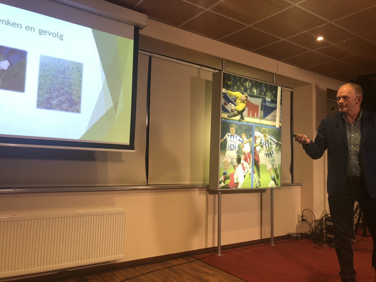 Boerenverstand's tweet photo. Melkveehouder Bouke Meijer neemt ons mee hoe #kringlooplandbouw practisch in te vullen @Niscoo https://t.co/rcuJZQXvhX