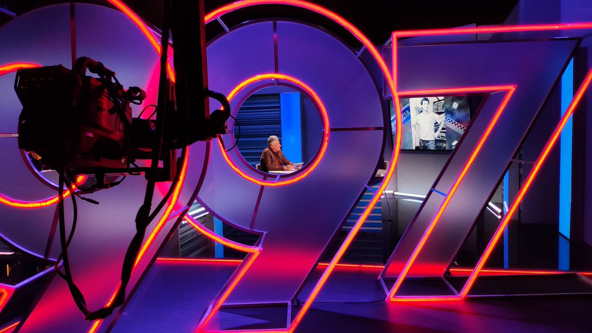 997magazynkrym's tweet photo. W najbliższym Magazyn Kryminalny 997 TVP cofniemy się do września 1992 roku i zagadkowego uprowadzenia, torturowania i w końcu zabójstwa dziennikarza Jarosława Ziętary.Więcej w czwartek, godz. 22.55 TVP1. https://t.co/6DnYnzkzLe