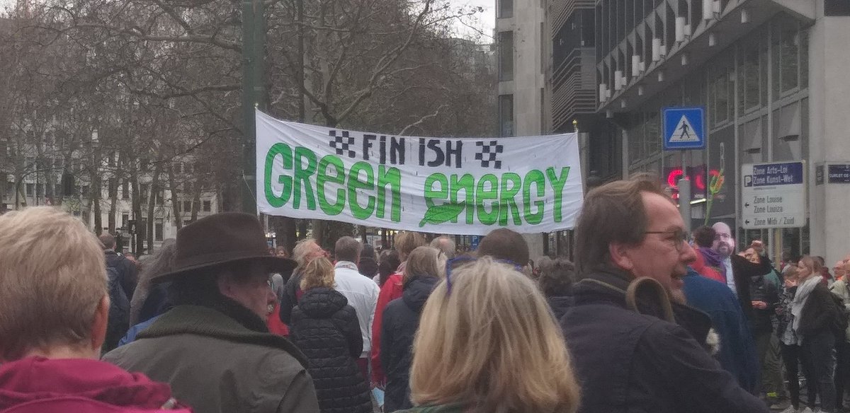 FabienneGoud's tweet photo. #ClaimTheClimate à Bruxelles le 02 décembre...on continue...le 08 décembre...ailleurs pour la 🌍🌏🌎🙏 https://t.co/avKOOqLnOc
