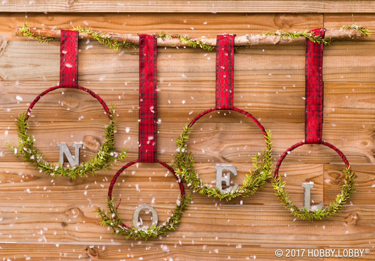 HobbyLobby's tweet photo. Deck the halls (and walls!) with made-by-you #Christmas decor. Find Yuletide DIYs ahead: https://t.co/fPEPRI1k9W! #HobbyLobbyMade https://t.co/ikqucFbJZZ