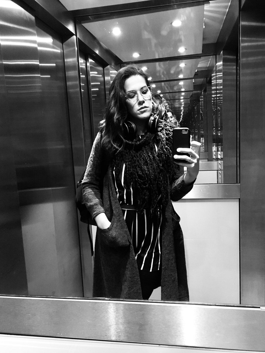 SorceressDevin's tweet photo. Coming to SF: Dec 18-21 #SFMistress #SFDomme #SFDominatrix #SFSwitch #SFCompanion #kinkyCompanion #LondonMistress #LondonDomme #LondonCompanion #EroticDomme #SensualDomme #EroticMistress #SensualMistress #pornActress #pornproducer #roleplay #strapon #interrogation #erotichypnosis https://t.co/Gh0WVGRCC5