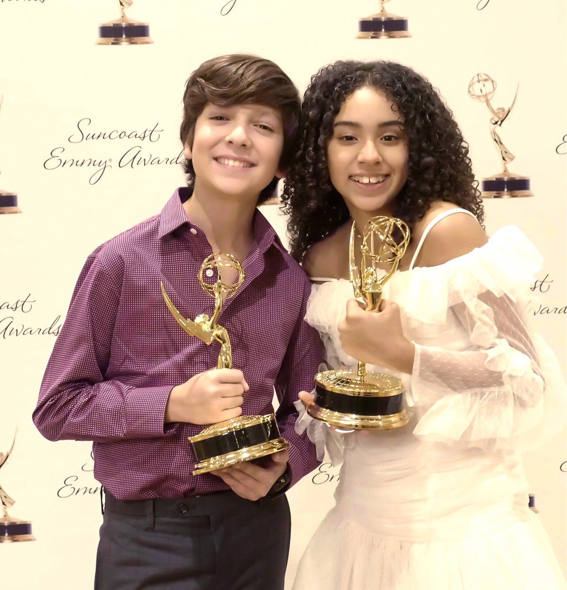 stew_tv's tweet photo. Kid Stew won five 2018 EMMY ® Awards at the 42nd Annual @SuncoastEmmys! All four season 1 episodes were recognized in the “Children/Youth/Teens” program category, and cast member Armando Bernal IV was recognized in the “Talent: Performer/Narrator” category! @1jamespatterson https://t.co/0JbKMaZn2S