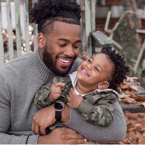 EngineerKevin1's tweet image. The woman who catches a man's eye earns a purse, the women who captures his heart earns his world