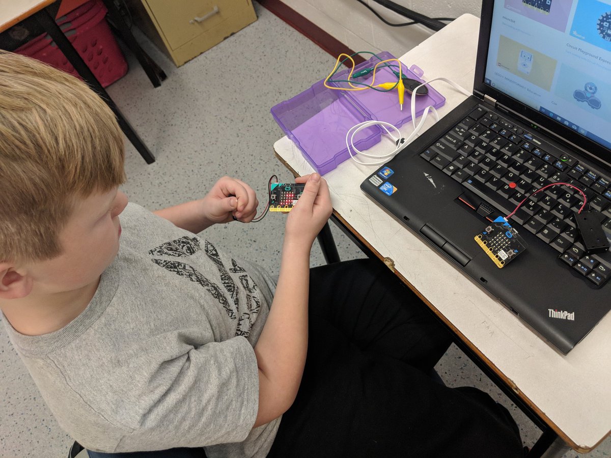 MrsEnnis_Class's tweet photo. Busy day of coding with @microbit_edu!  @RiverwoodAcad @NLESDCA #codeNLESD #FollowingTutorials #ProceduralWritingToFollow https://t.co/yyiwcCd2P9