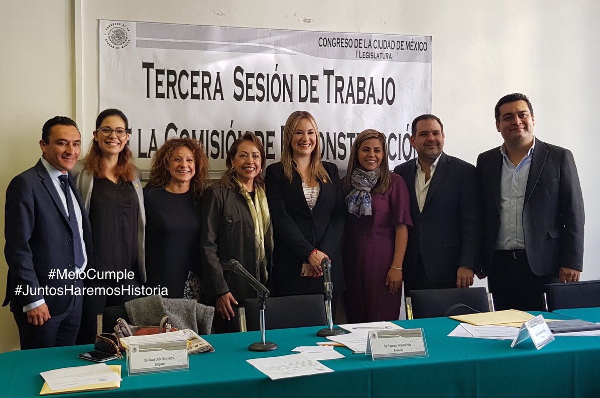 Miguel_A_Melo's tweet photo. Les comparto #Hoy3diciembre la @ComReconCCMX de la cual, soy integrante, aprobó el #ProyectoDeDictamen de la #LeyDeReconstrucciónIntegralDeLaCDMX
#MeloCumple
#JuntosHaremosHistoria https://t.co/i1EgtKbr3D