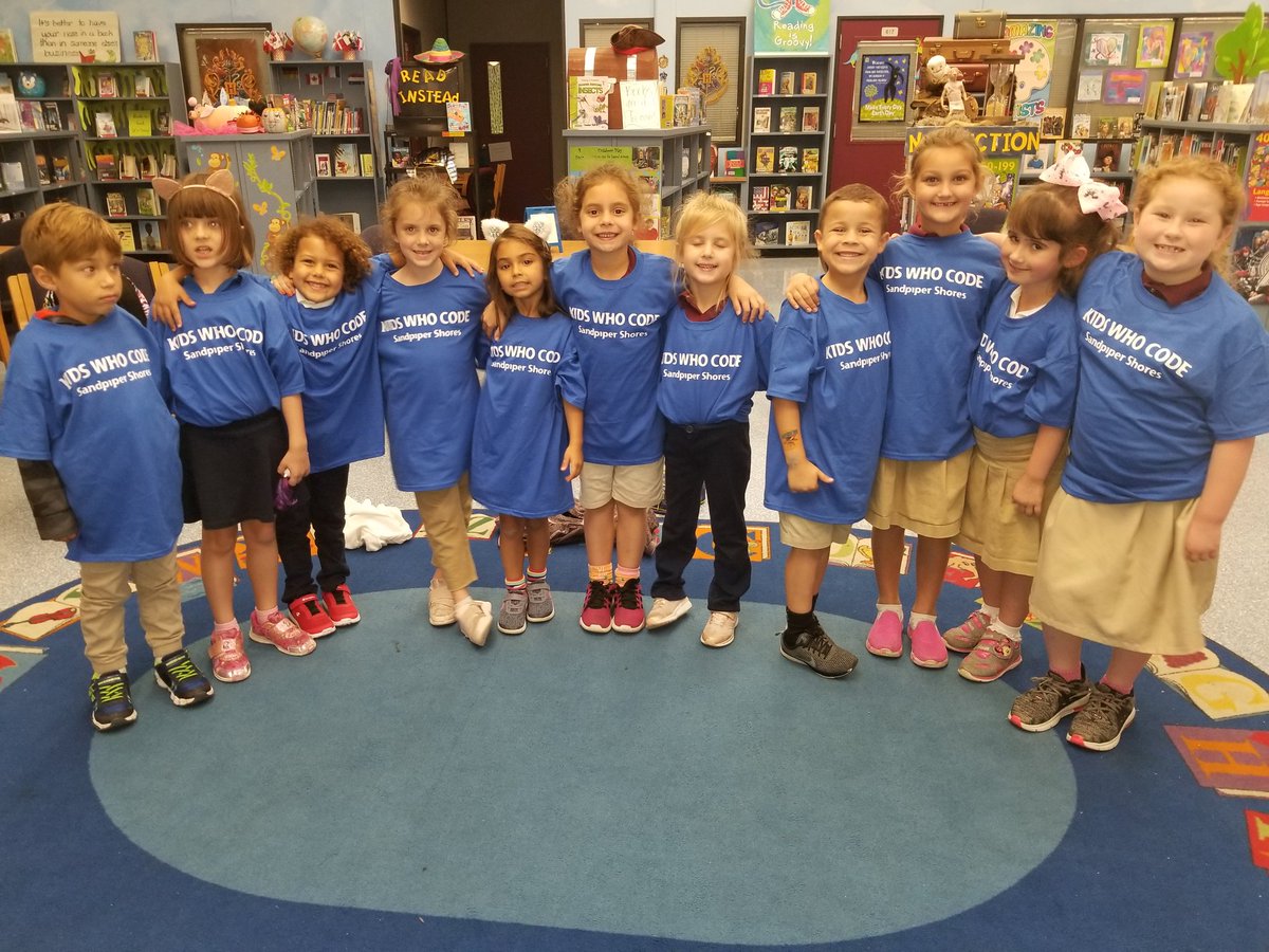 mrsgunns's tweet image. Kids Who Code Club members are loving their new tshirts! Special thanks to Aftercare for sponsoring them! @Sandpiper675 @LibraryCurrent