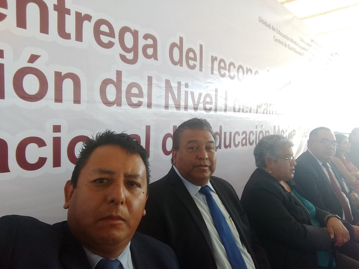cbtis287's tweet photo. @cbtis287 presente en la Ceremonia de Entrega de la Constancia del Nivel I en el SNB al @cbtis8vinc @CBTis8 y felicita a su personal por tan distinguido logro @Uemstis https://t.co/IB0Q2nT7qc