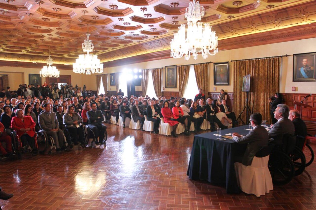 Que el #DiaInternacionalDiscapacidad nos recuerde la importancia de ser un país respetuoso de la diversidad y con igualdad de oportunidades para todos. Por ello presentamos el primer #ManualDiscapacidadesEC creado en Ecuador para garantizar inclusión y cumplimiento de derechos.