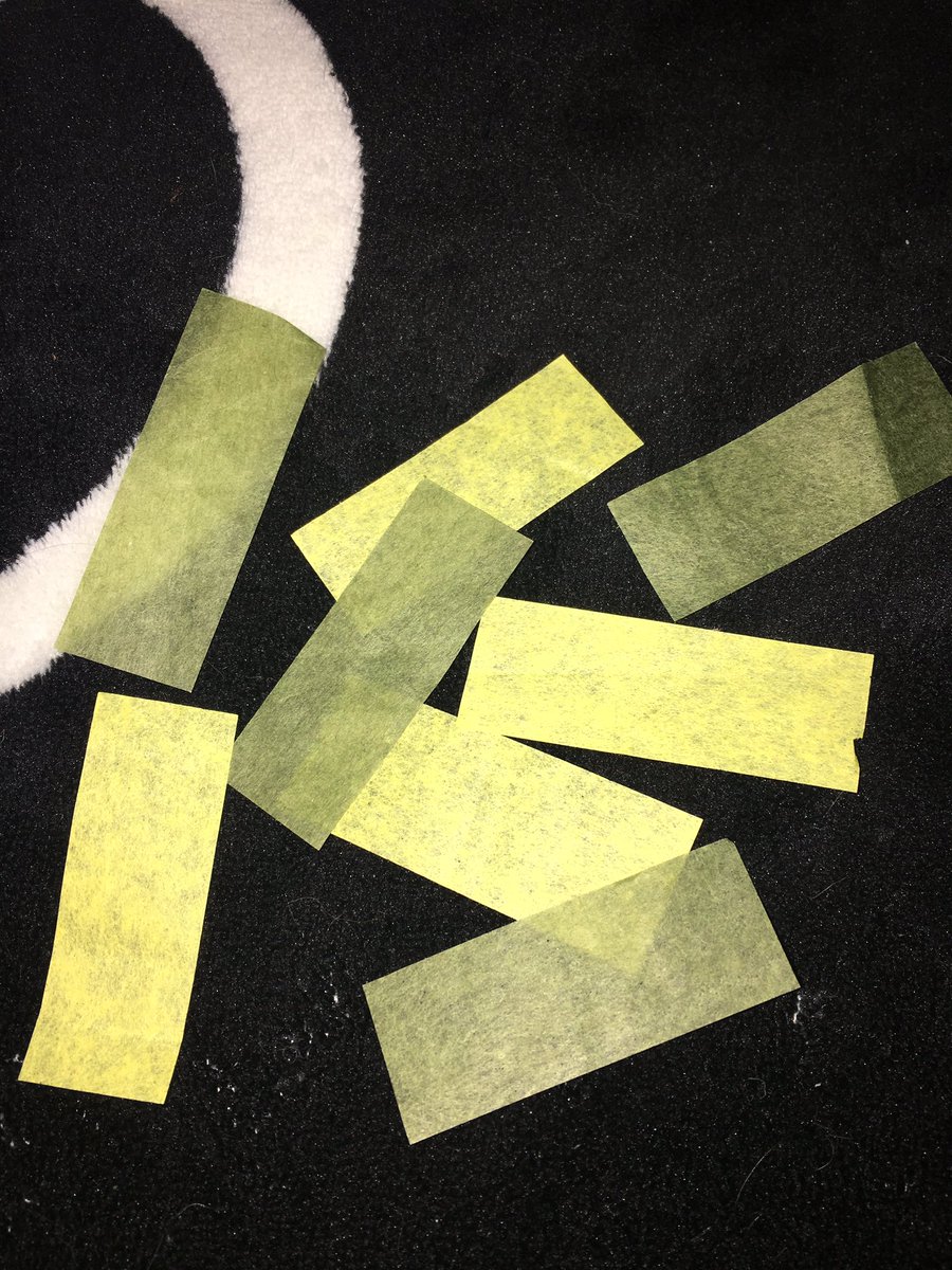 rammmmmen's tweet photo. my confetti fianlly came!! @CliqueConfetti you are a blessing. thank you so so much ||-// im actually crying right now oh boy https://t.co/NEQpDdatbN
